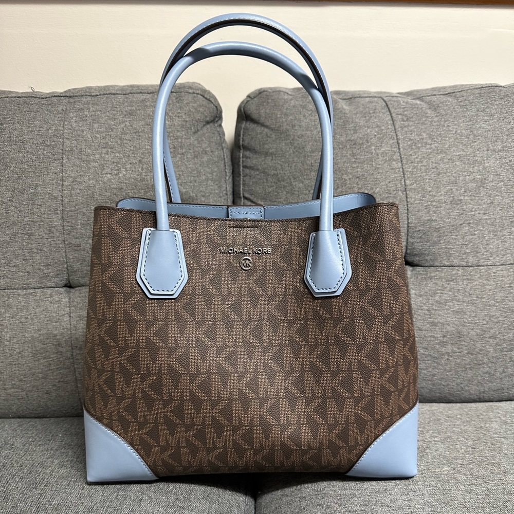 Michael Kors Mercer Gallery Zip Tote Crossbody Purse